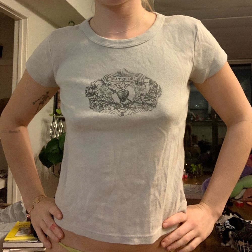 Brandy melville fitted baby tee
